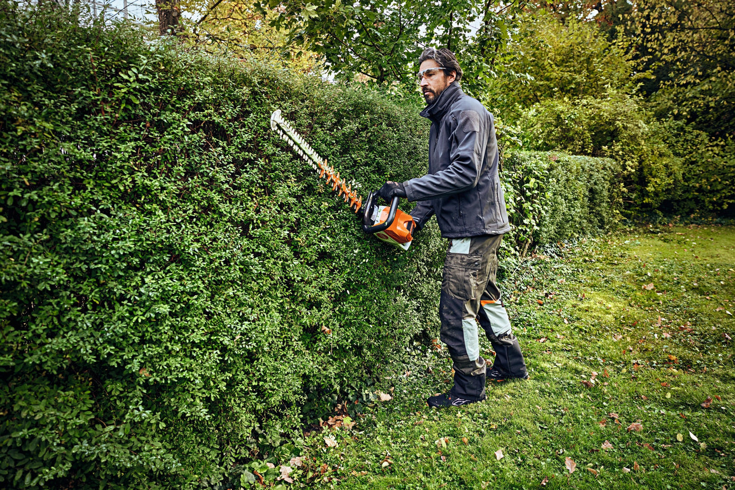 HSA 100 Battery Powered Hedge Trimmer