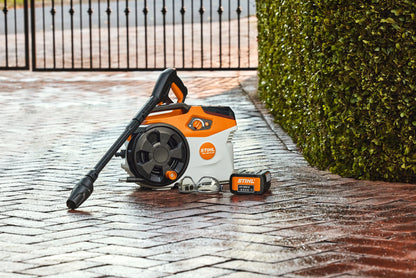 REA 100 PLUS Battery Powered Pressure Washer