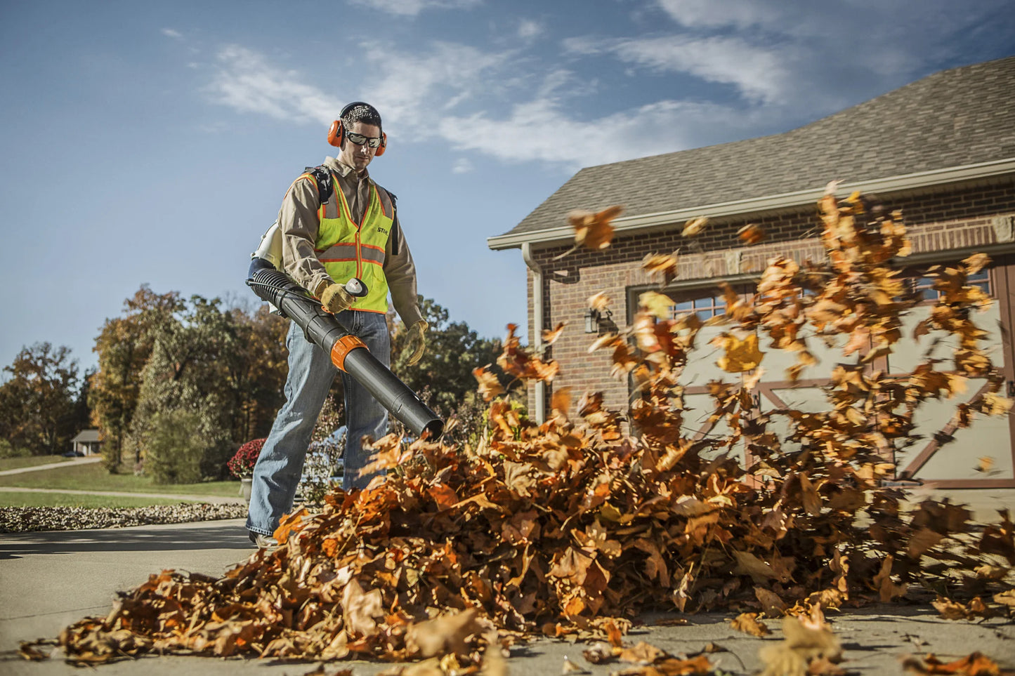 BR 700 Gasoline Backpack Blower