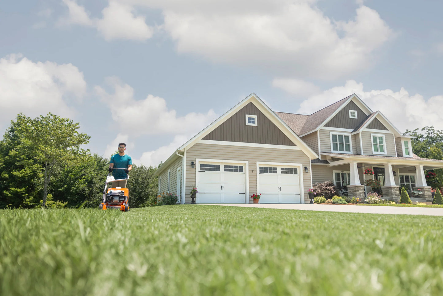 RM 655 Gasoline Lawn Mower