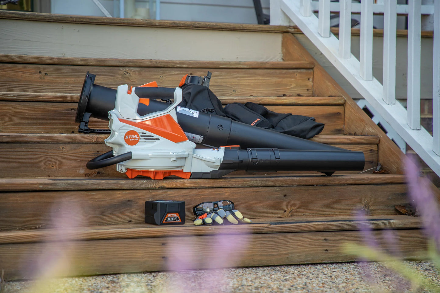 SHA 56 Battery Powered Vacuum Shredder